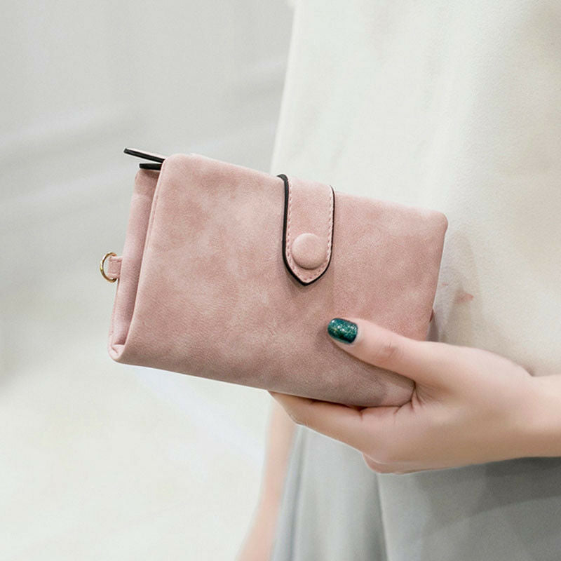 SMALL TRIFOLD LEATHER WOMEN WALLET