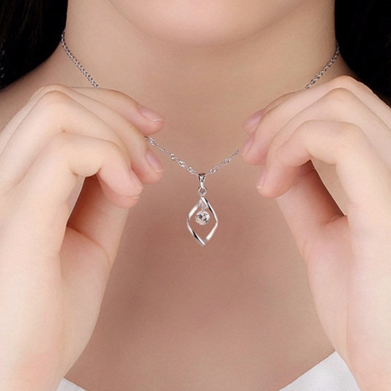 Cute Dimond Necklace