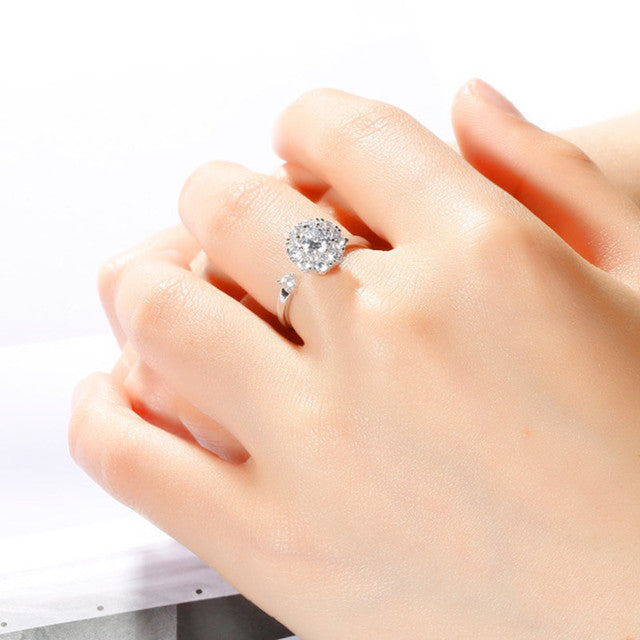 ROTATING PLANET SPINNING ANXIETY RING