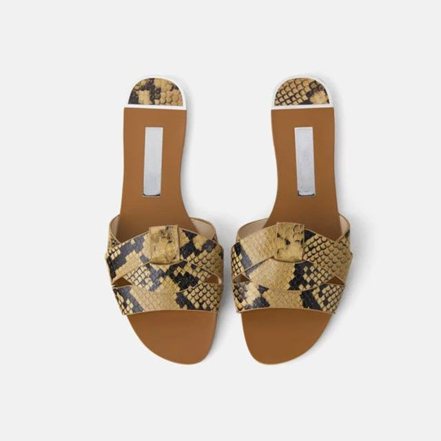 Women Luxury Flat Pointed Shoes